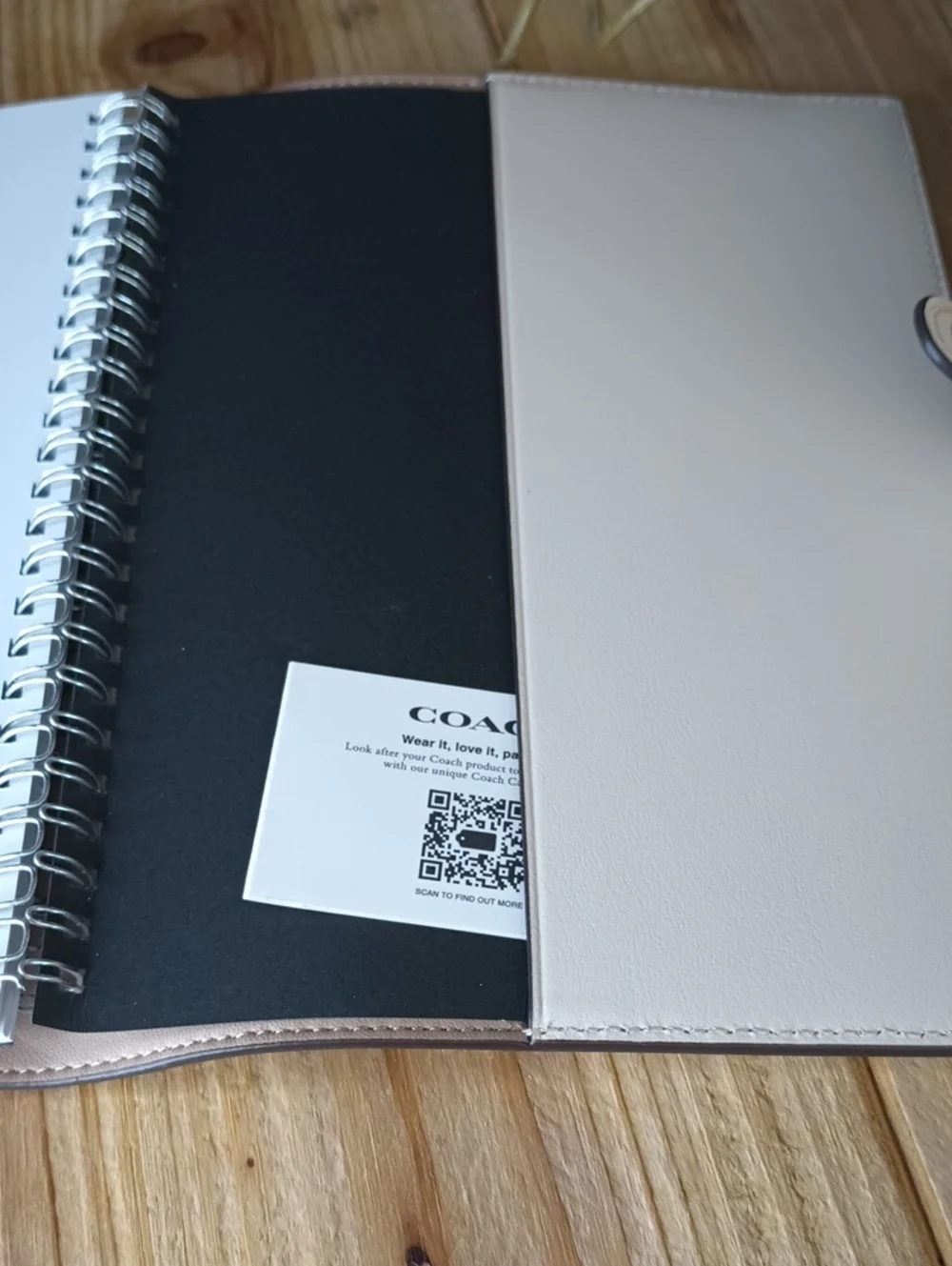 Coach White Signature Pebble Leather Agenda Cover